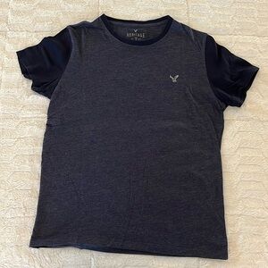 Two tone Navy blue American Eagle T-shirt